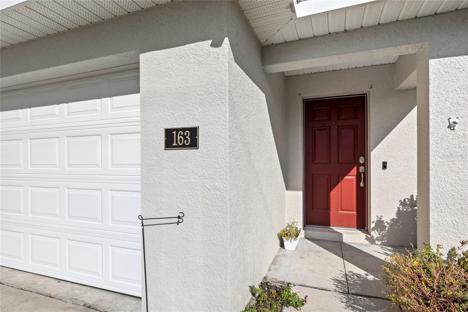 Listing photo id 0 for 163 Marion Oaks Pass