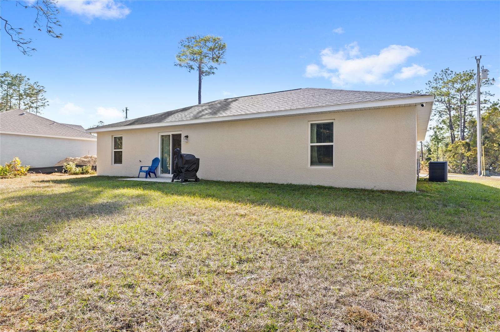 Listing photo id 21 for 163 Marion Oaks Pass