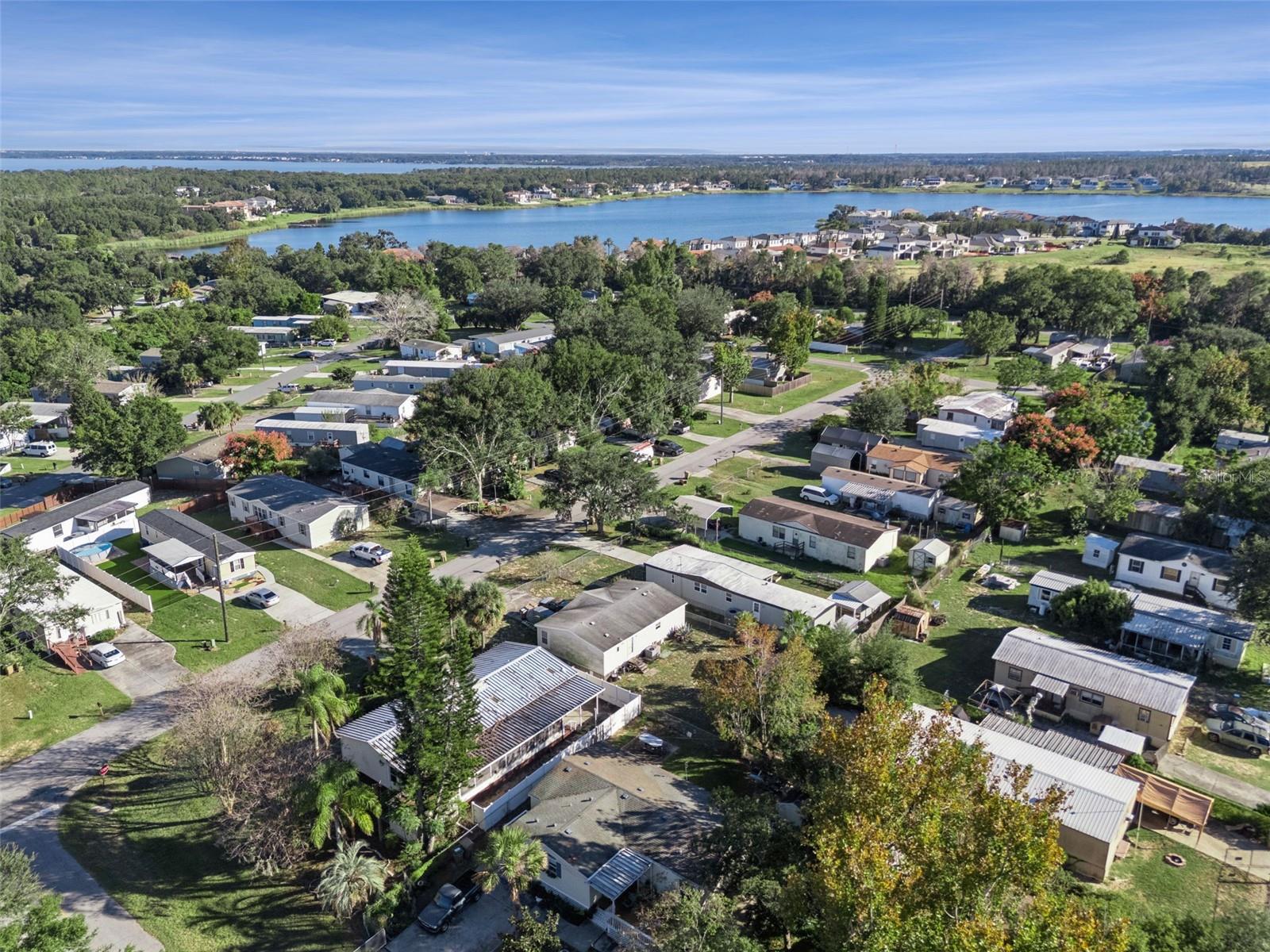 Image 29 of 31 For 16845 Bay Avenue