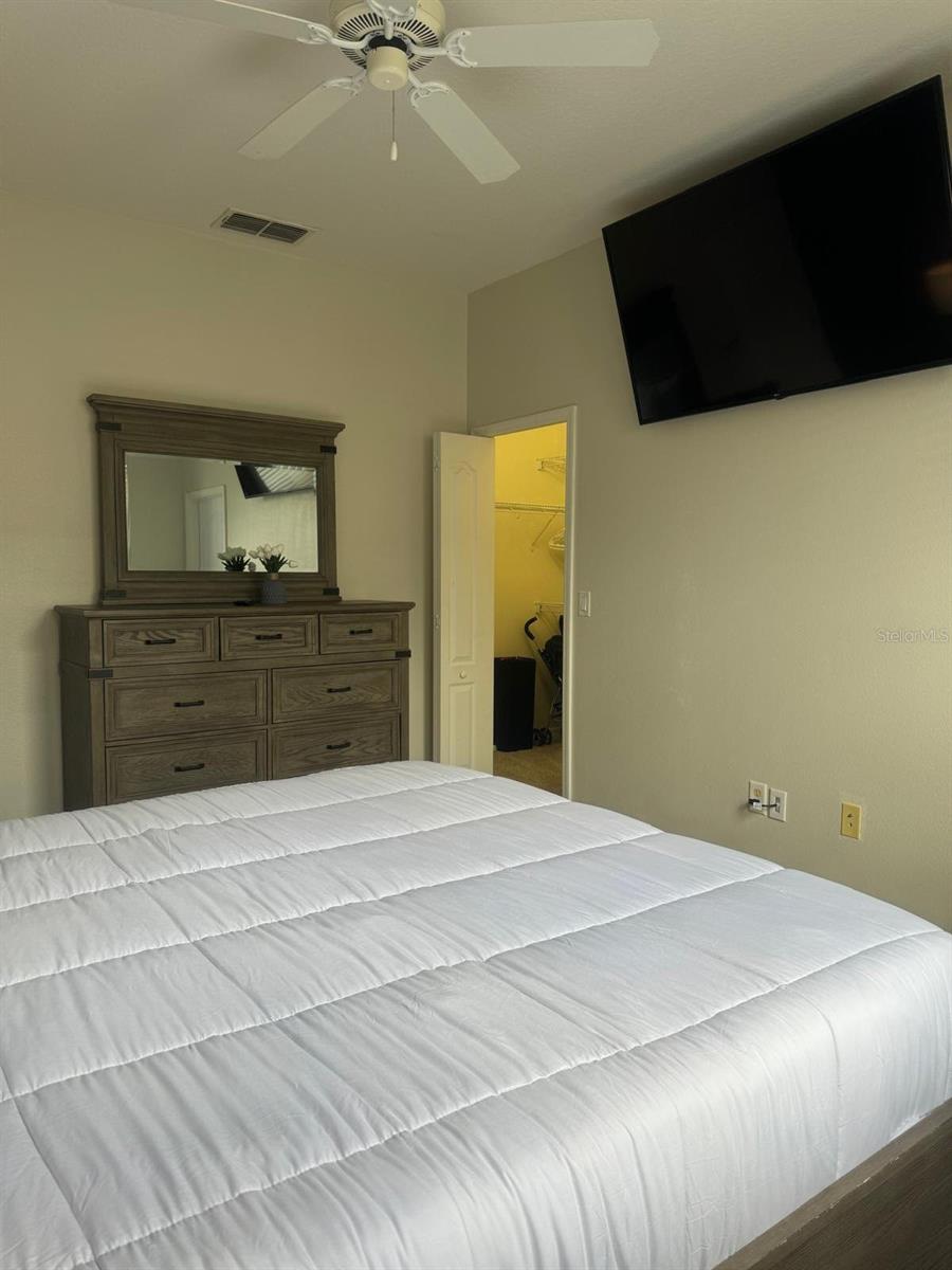 Image 12 of 20 For 326 Chelsea Drive