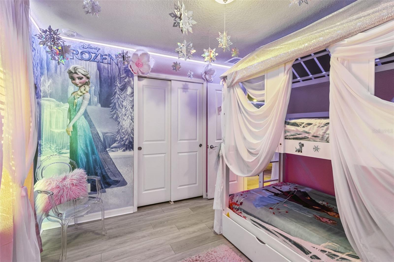 Image 24 of 54 For 4210 Lana Avenue