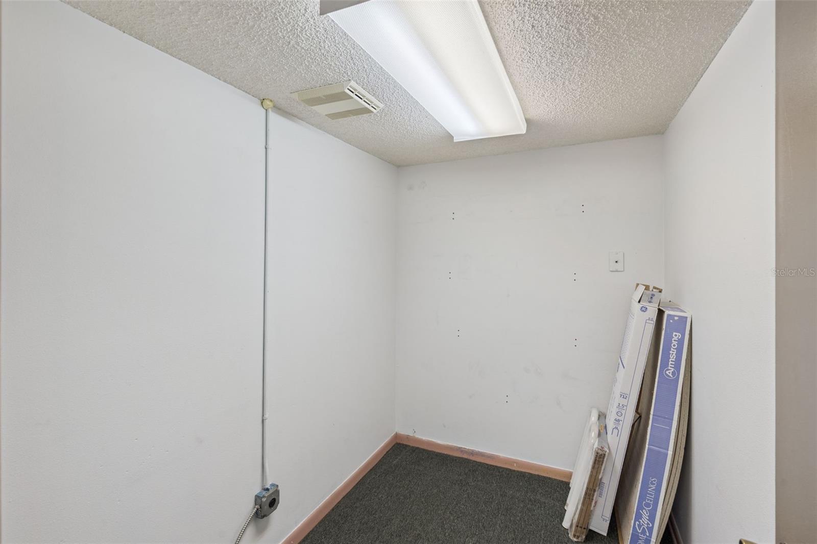 Image 13 of 28 For 1610 1st Street S