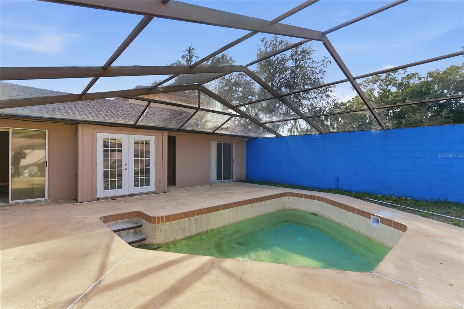 Image 28 of 29 For 4912 Easter Circle 12