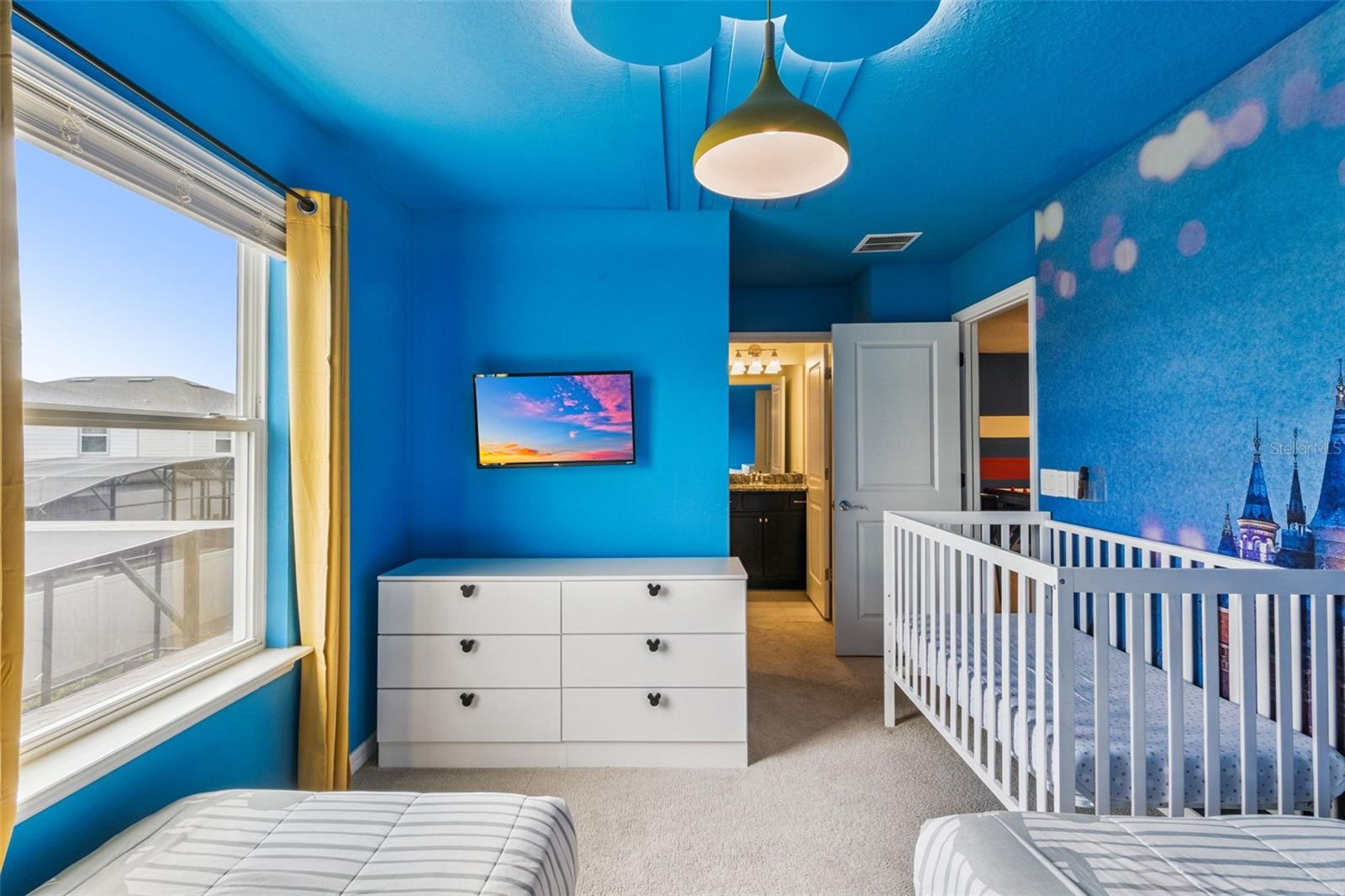 Image 36 of 55 For 3605 Lily Lane