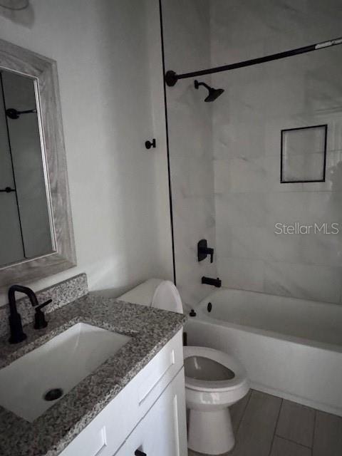 Image 13 of 26 For 2061 19th Avenue Sw