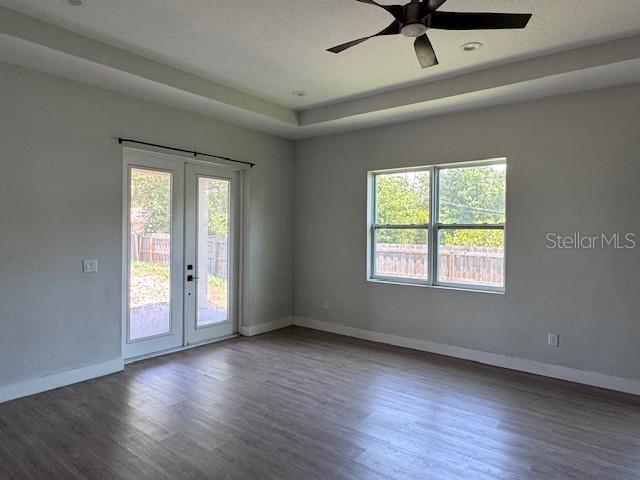 Image 17 of 26 For 2061 19th Avenue Sw