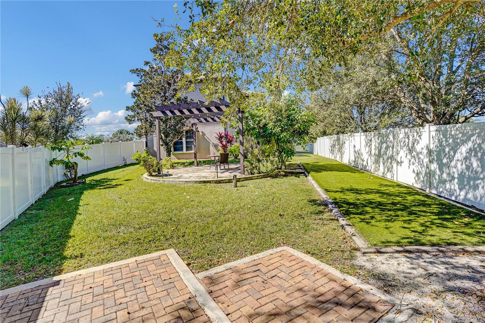 Image 25 of 72 For 5811 Blue Bonnet Court