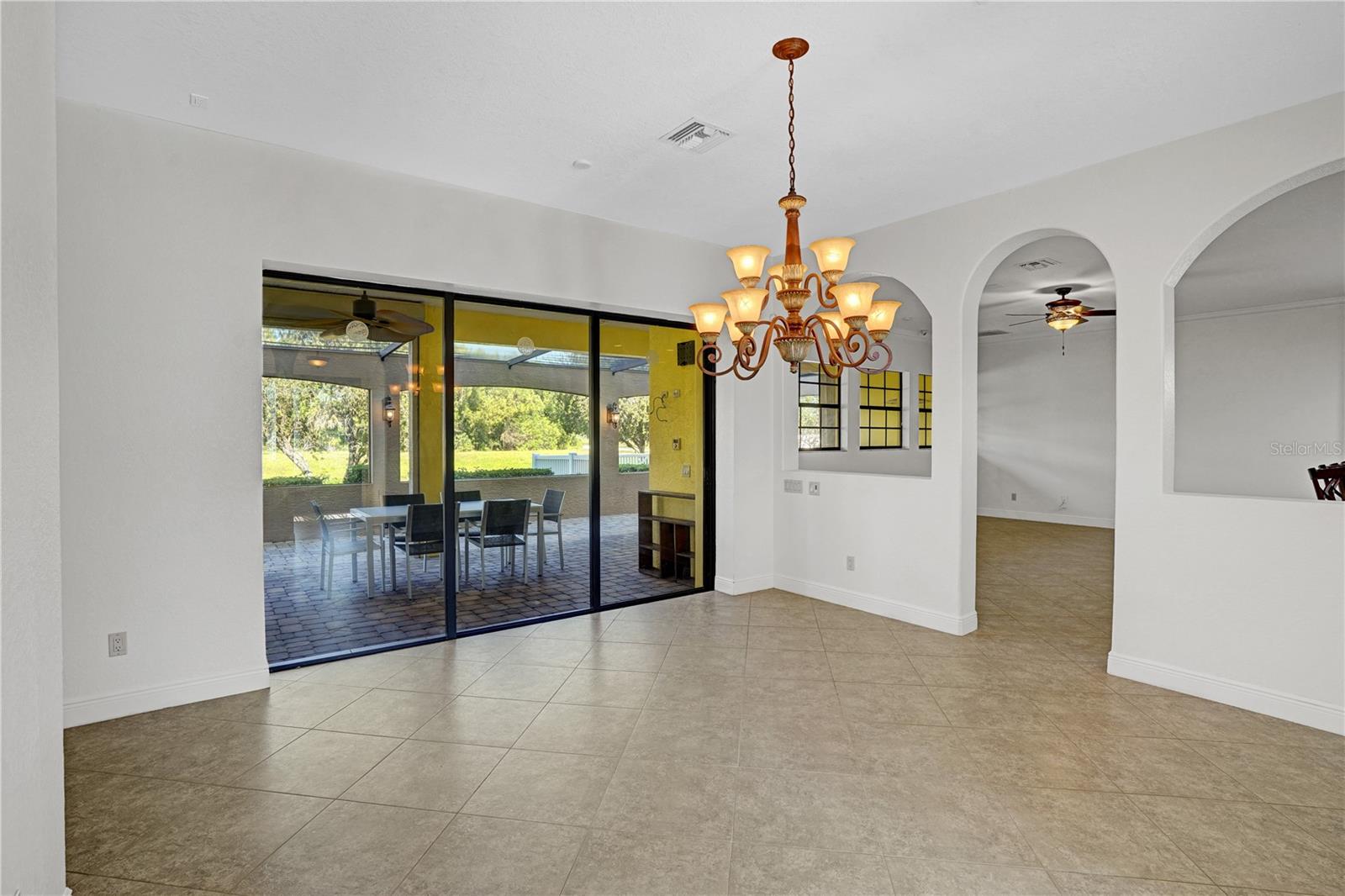 Image 8 of 72 For 5811 Blue Bonnet Court