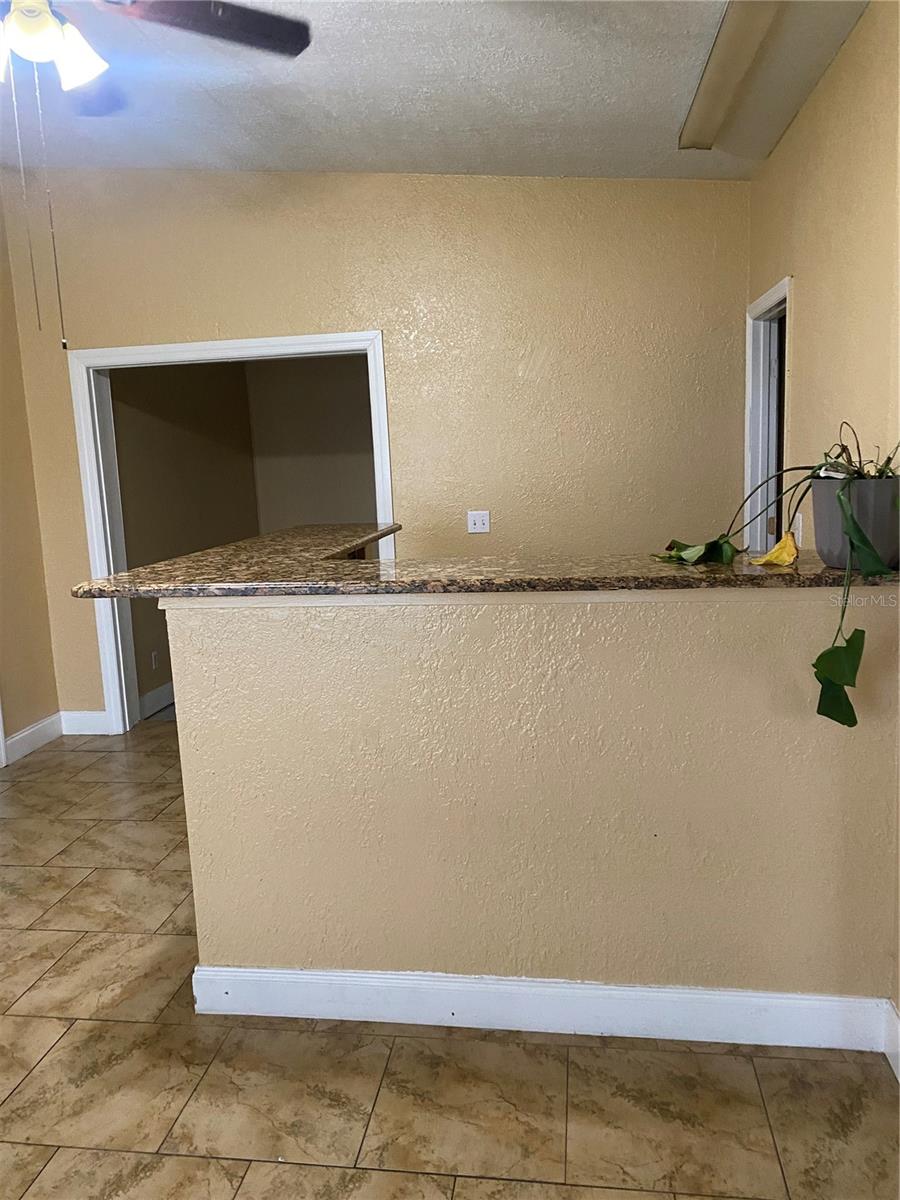 Image 2 of 10 For 10 Semoran Boulevard