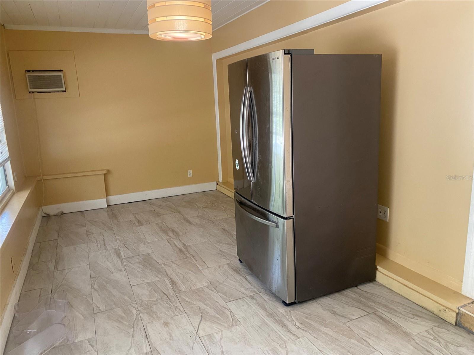 Image 6 of 10 For 10 Semoran Boulevard