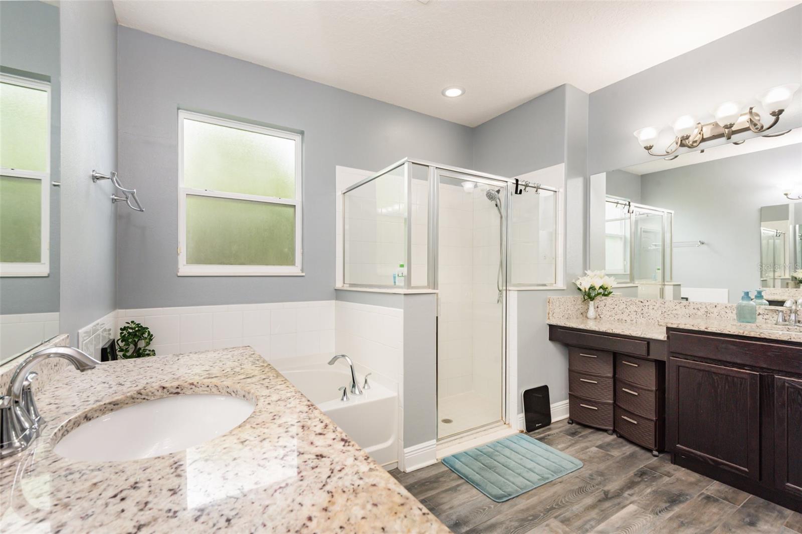 Image 19 of 28 For 1421 Daystar Lane