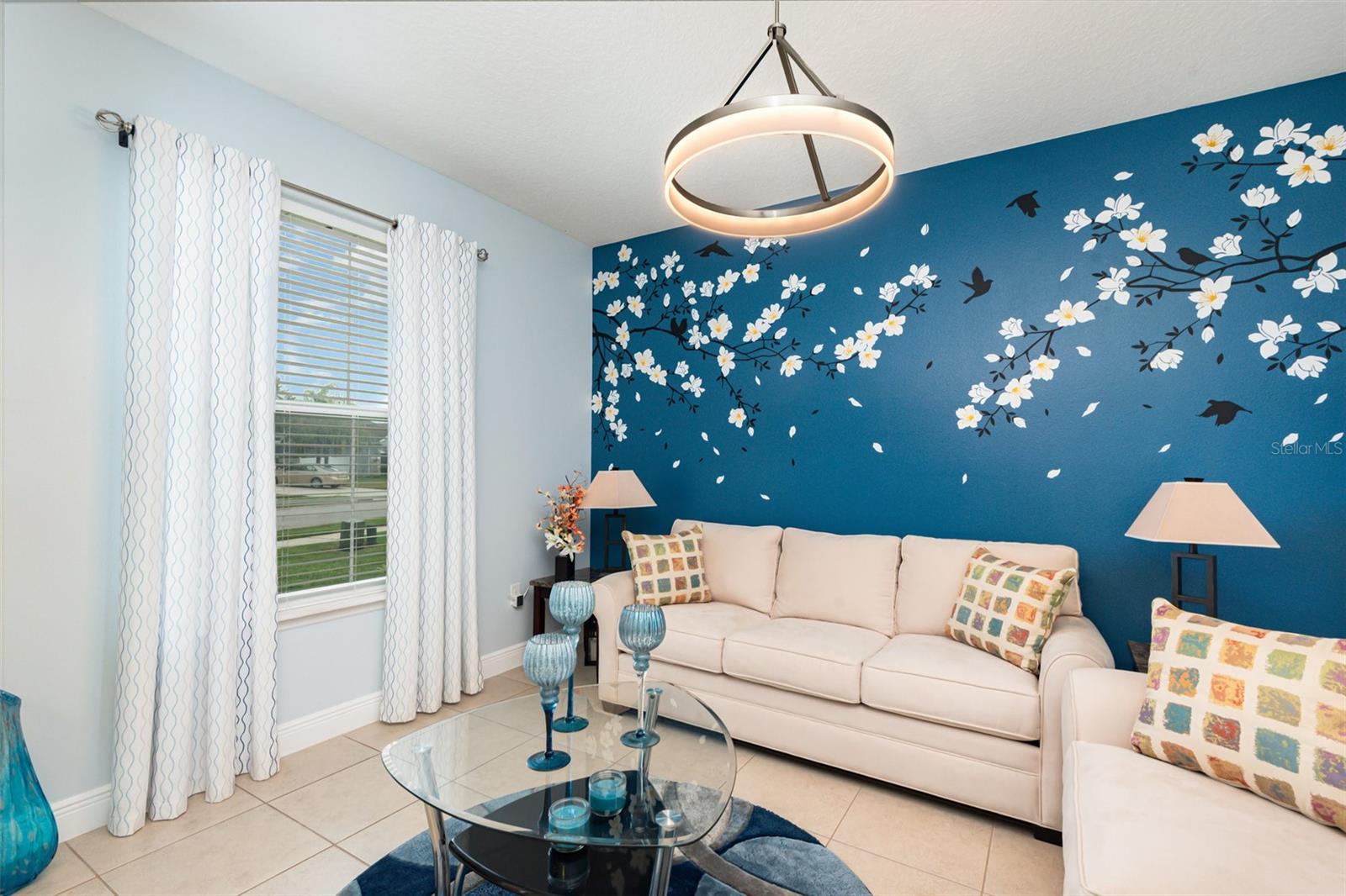 Image 4 of 28 For 1421 Daystar Lane