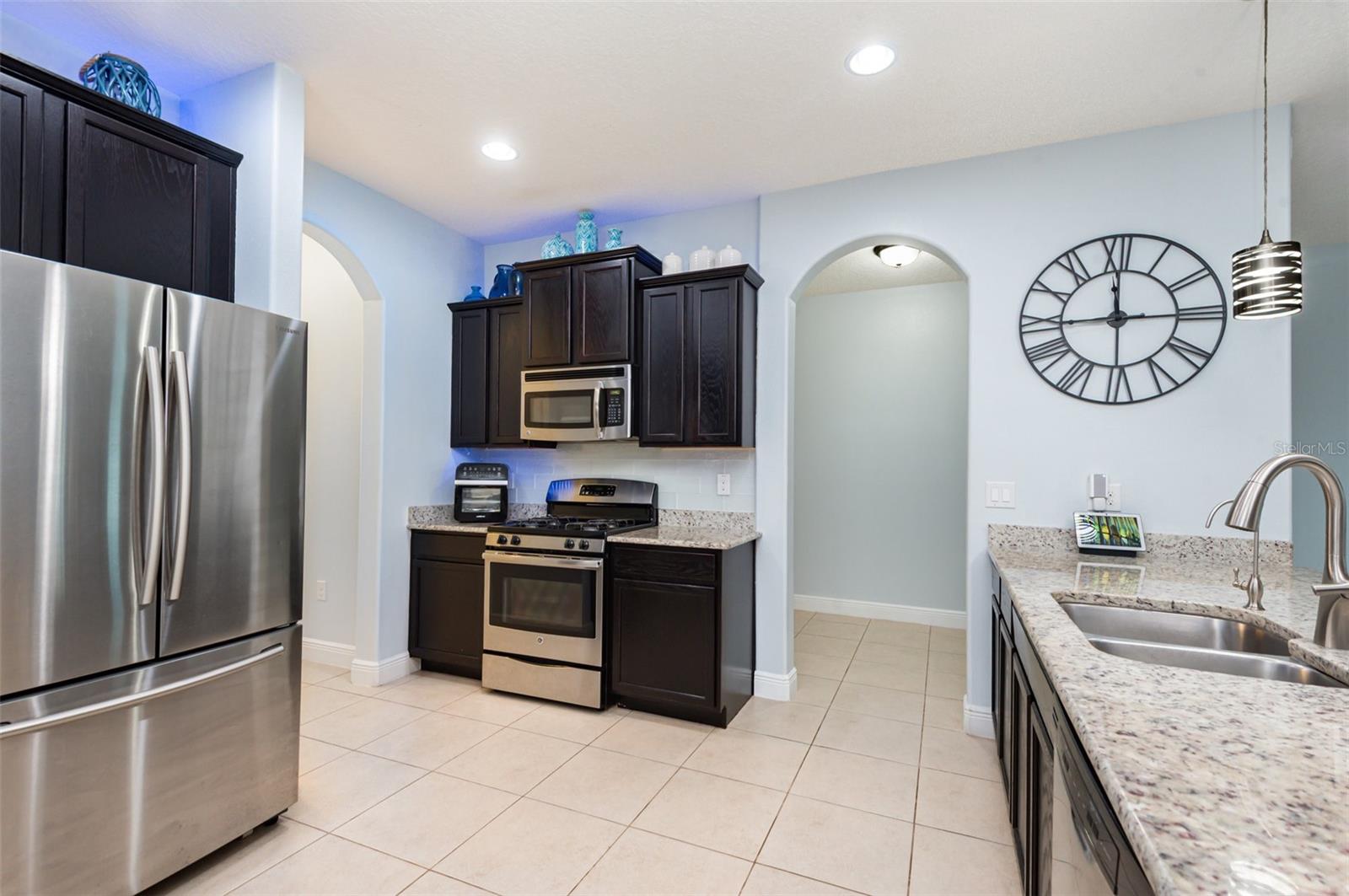 Image 8 of 28 For 1421 Daystar Lane