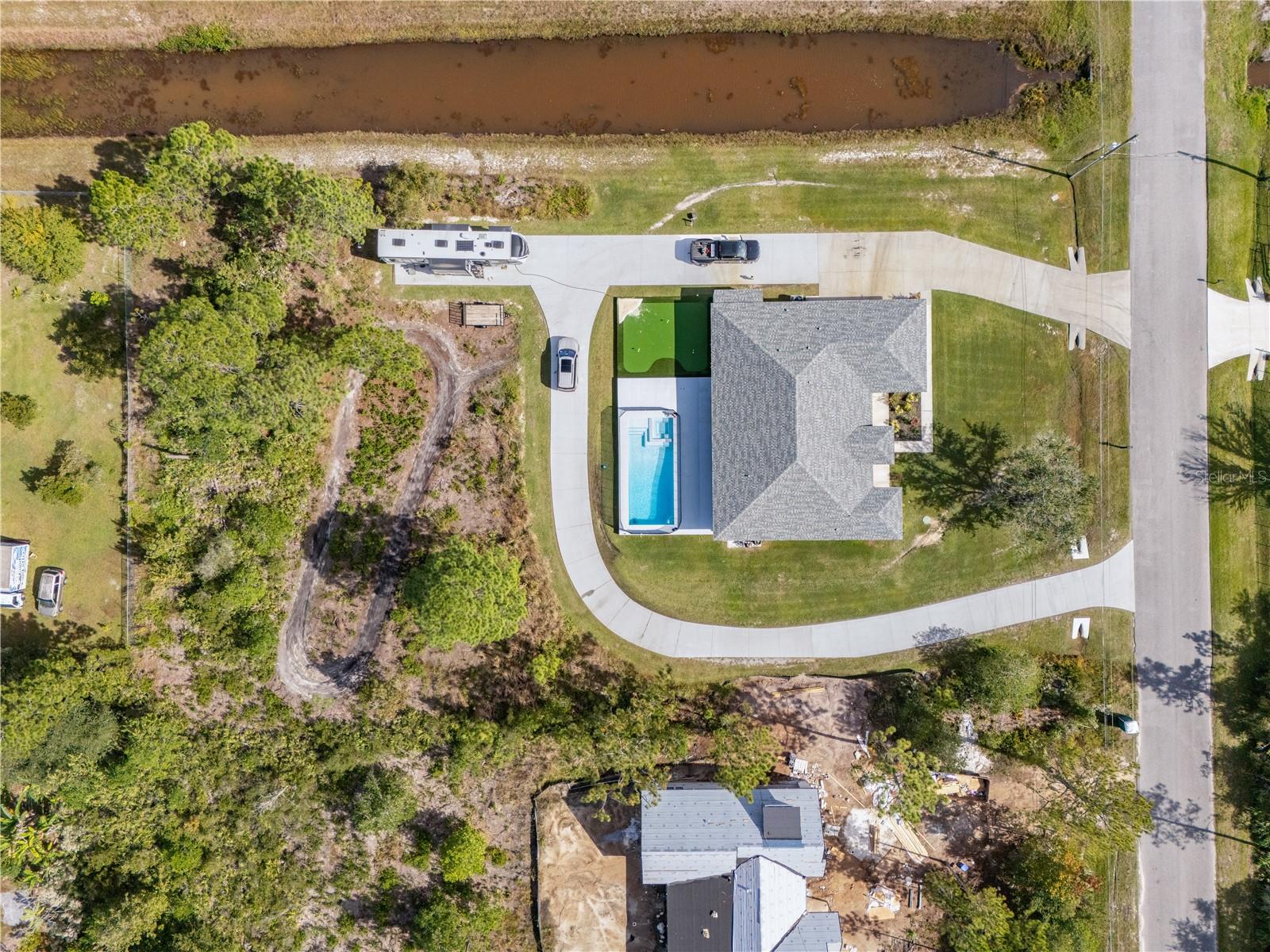 Image 10 of 63 For 18721 Seaview Street