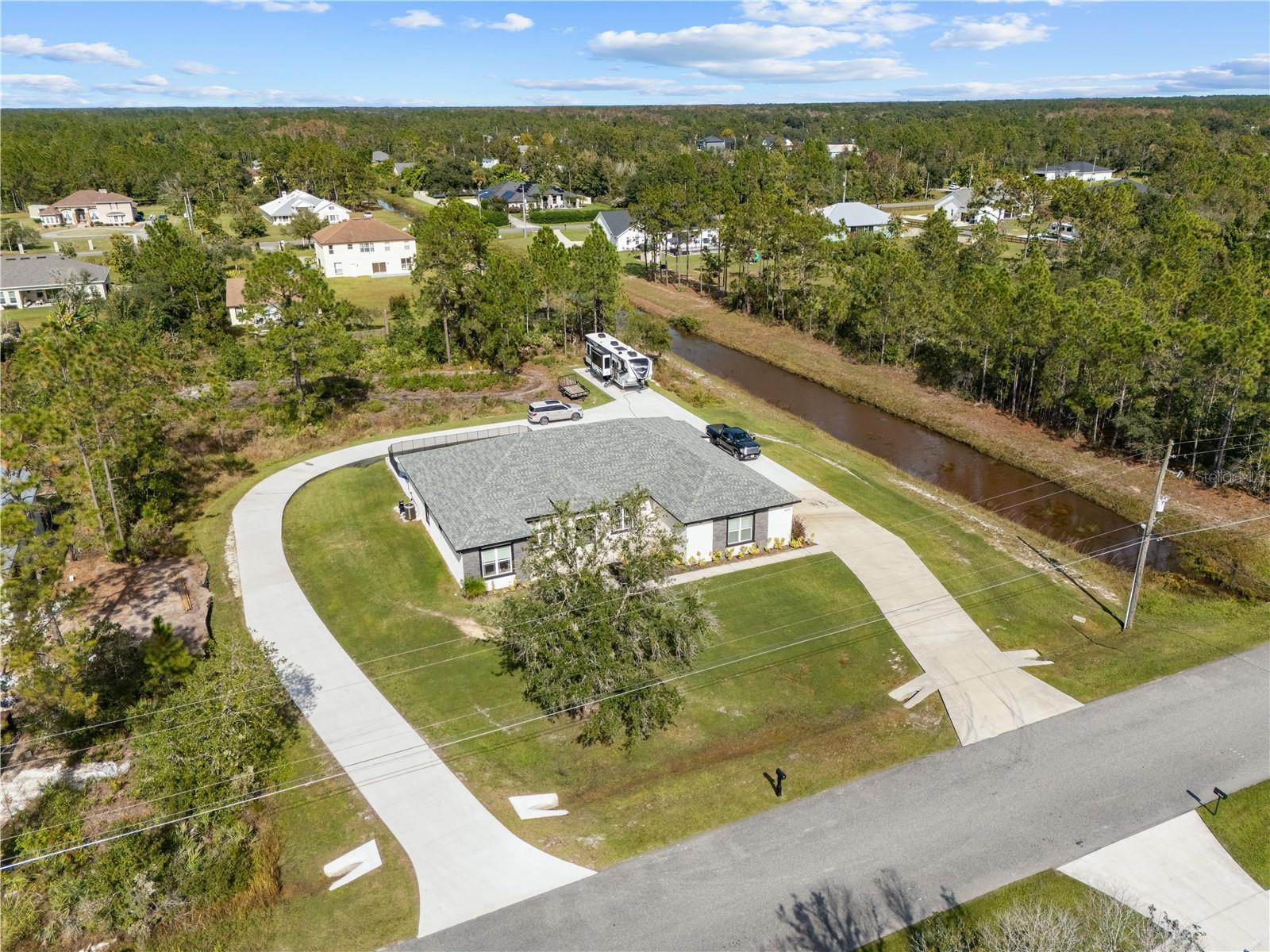 Image 11 of 63 For 18721 Seaview Street