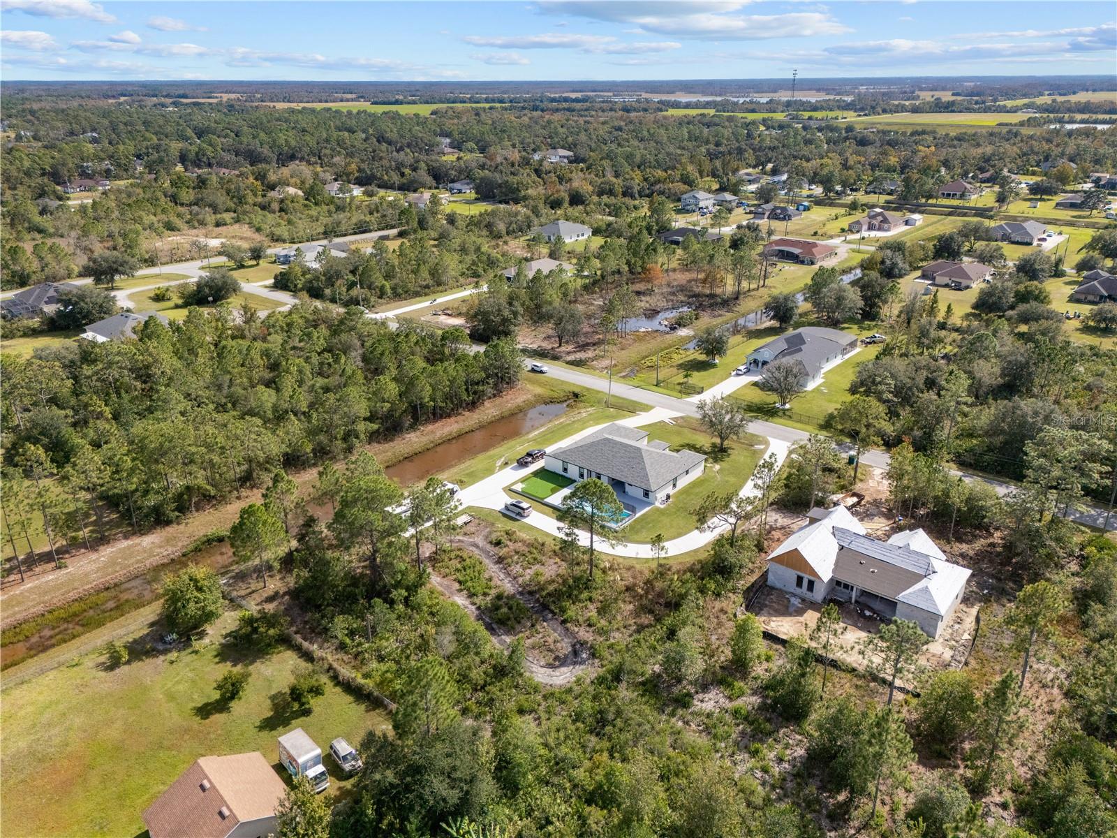 Image 16 of 63 For 18721 Seaview Street