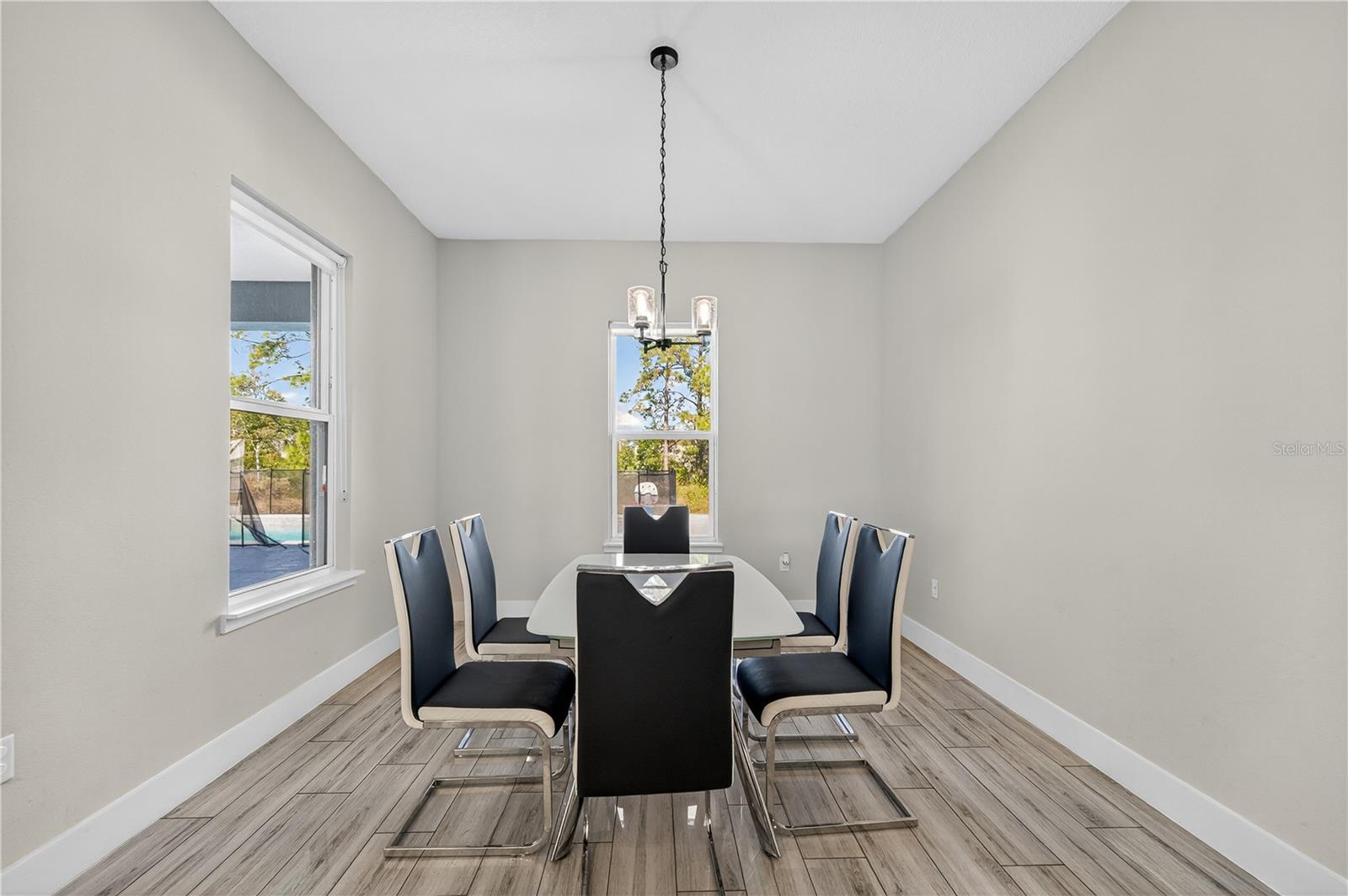 Image 34 of 63 For 18721 Seaview Street