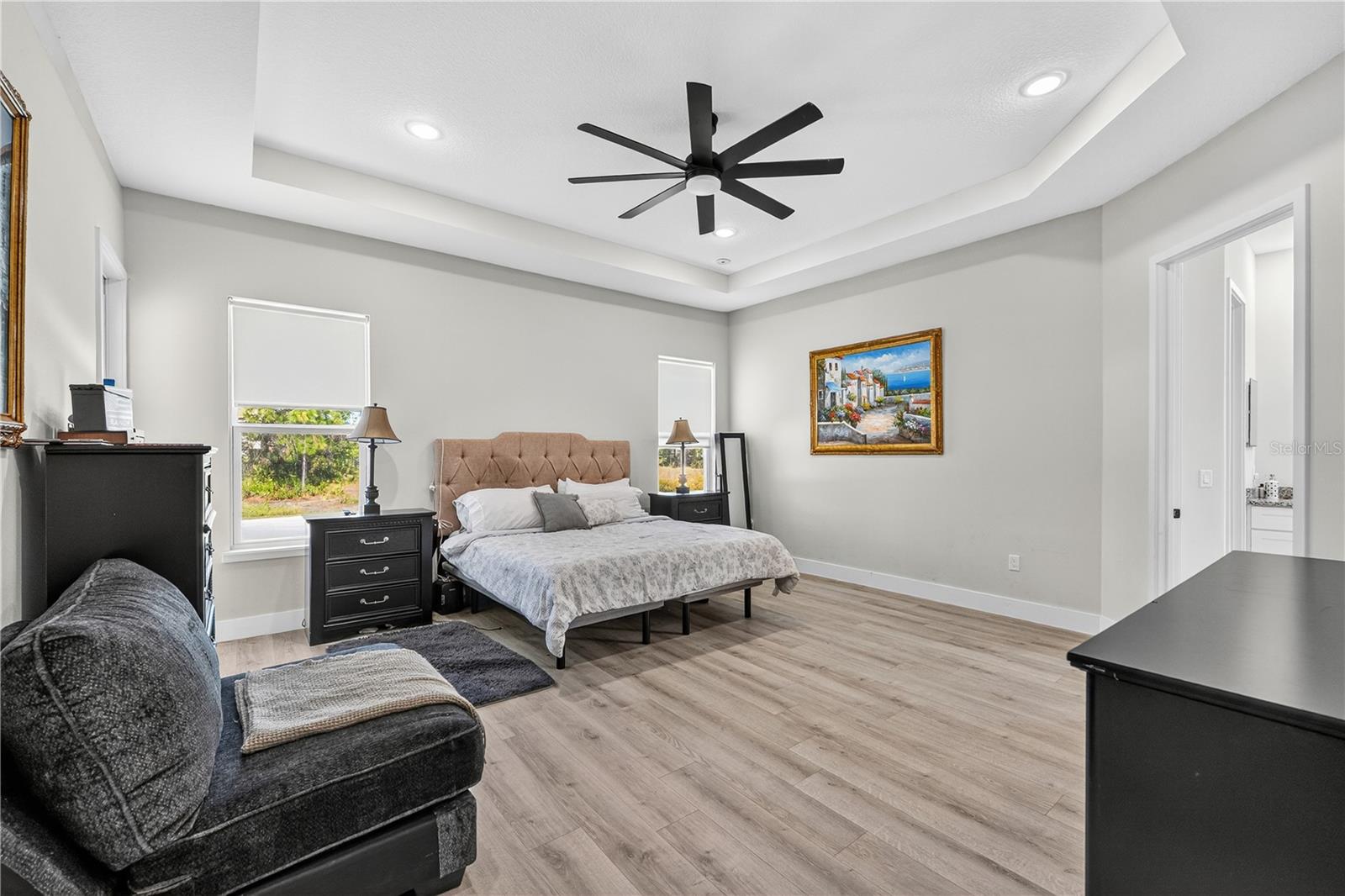 Image 39 of 63 For 18721 Seaview Street