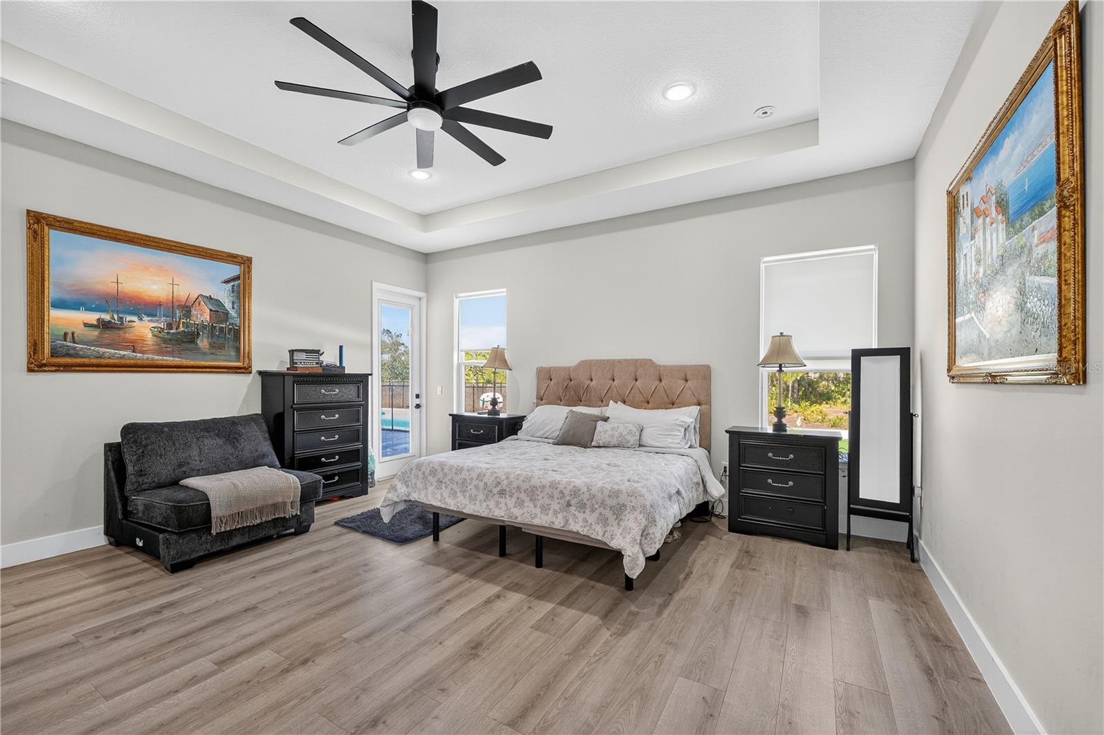 Image 40 of 63 For 18721 Seaview Street