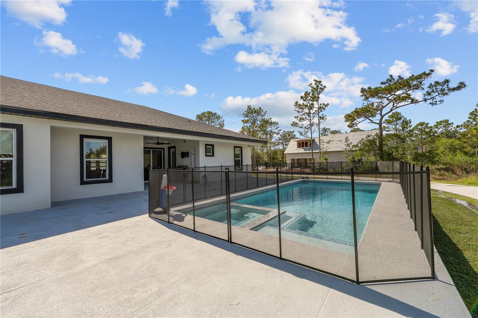 Image 60 of 63 For 18721 Seaview Street