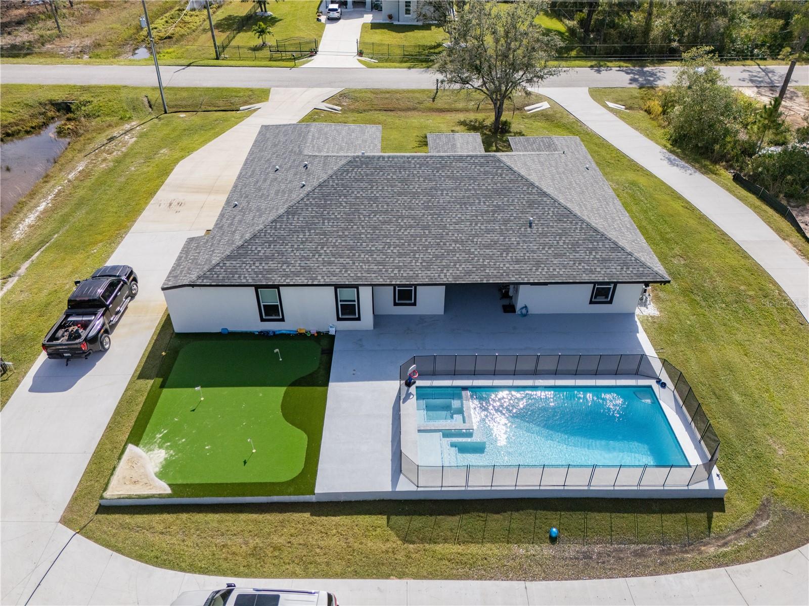 Image 7 of 63 For 18721 Seaview Street