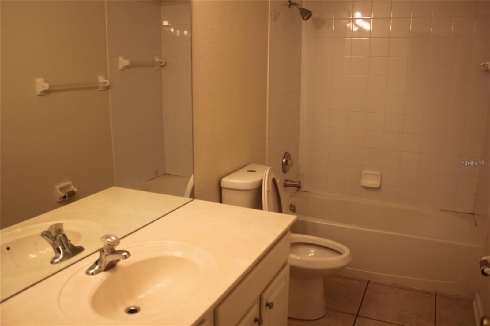 Image 10 of 12 For 2171 Granger Avenue