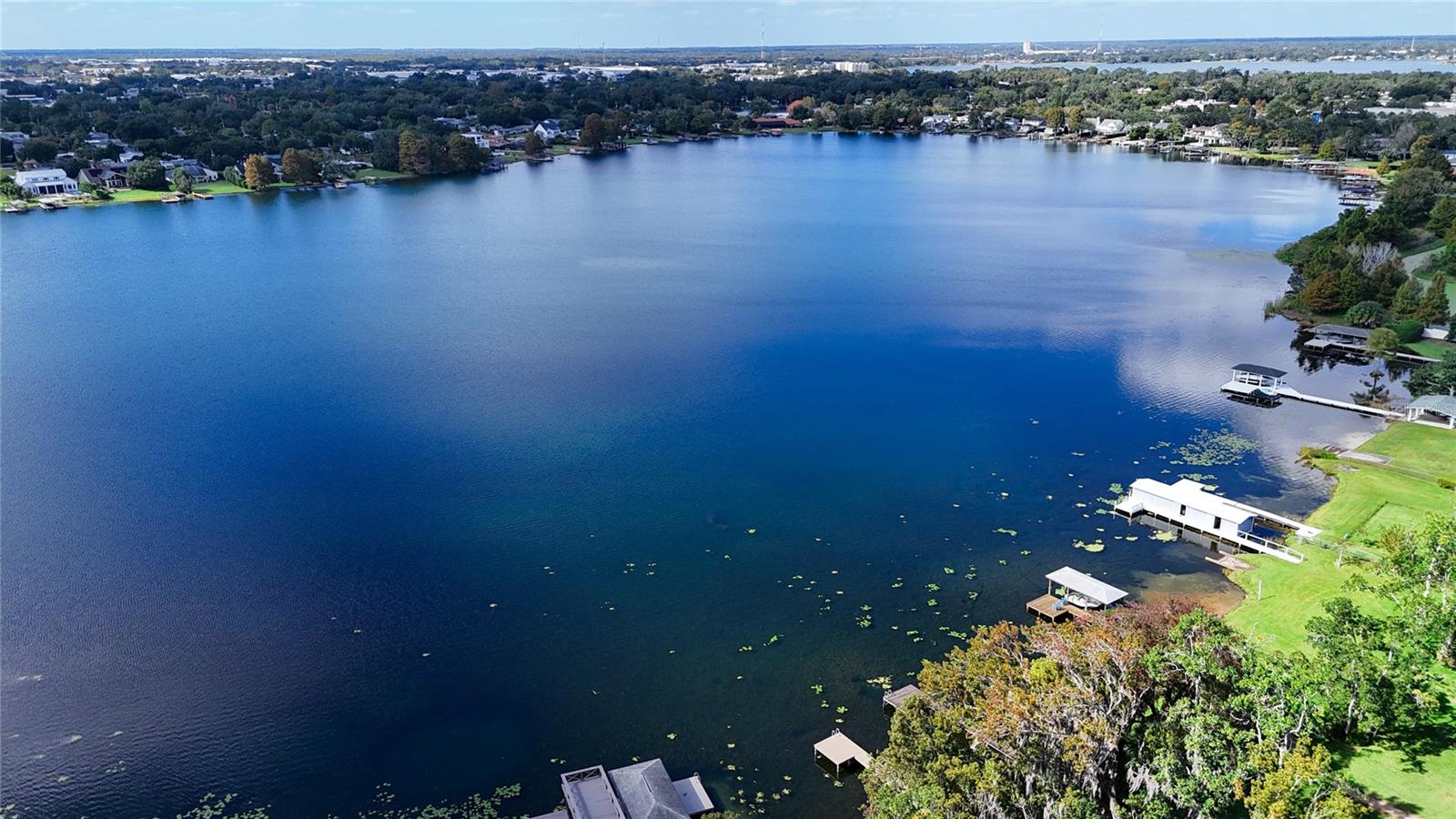 Image 36 of 38 For 807 Silver Drive