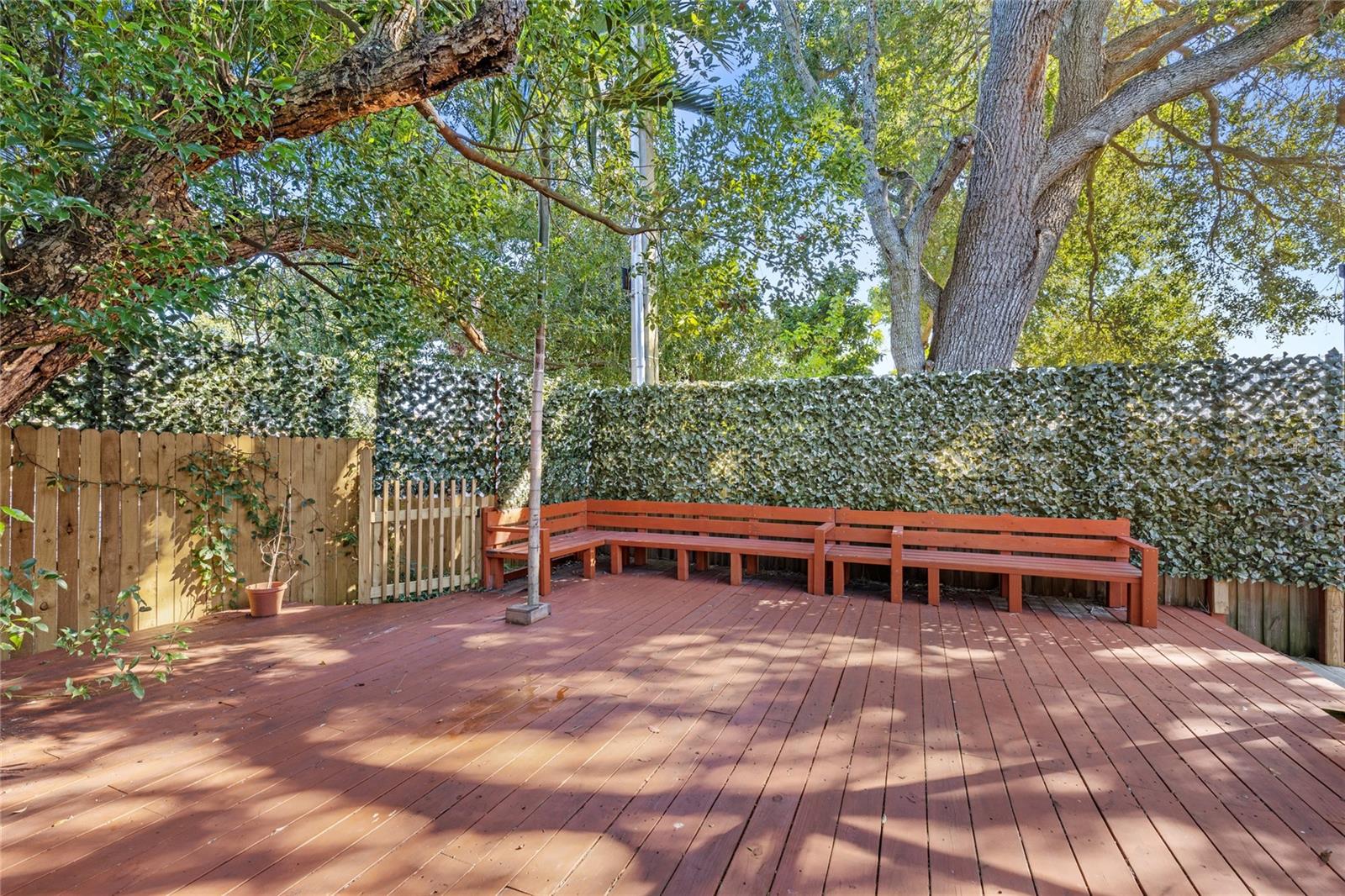 Image 5 of 38 For 807 Silver Drive