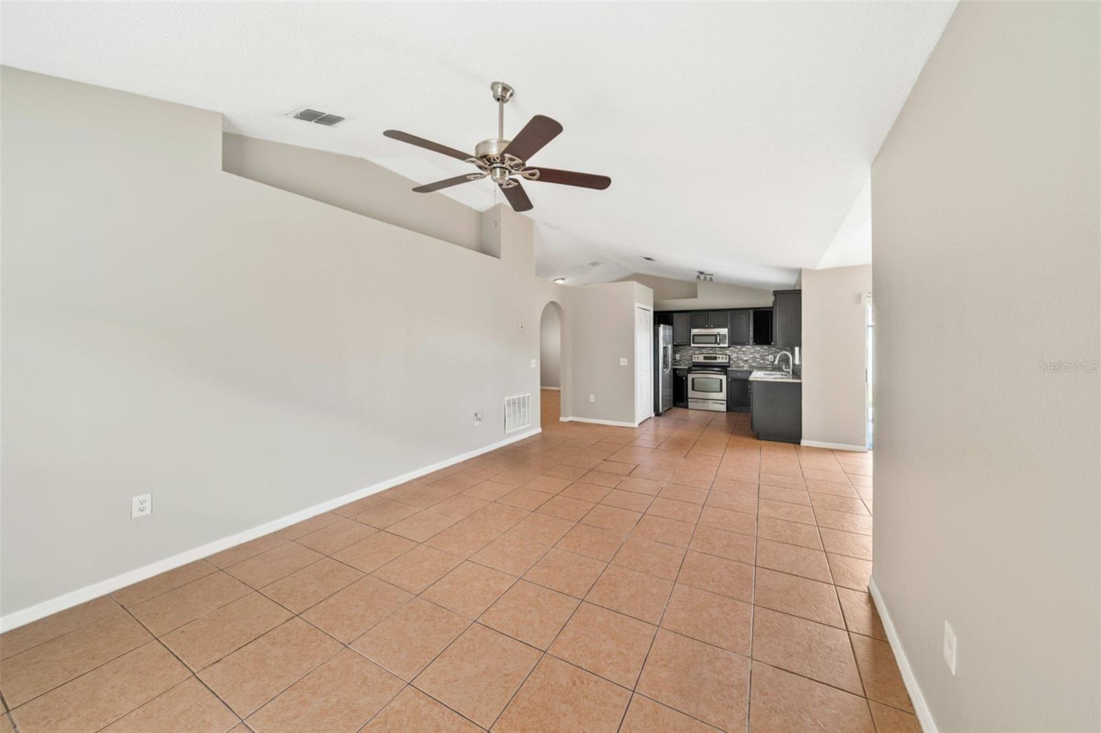 Image 32 of 61 For 120 Flatfish Court