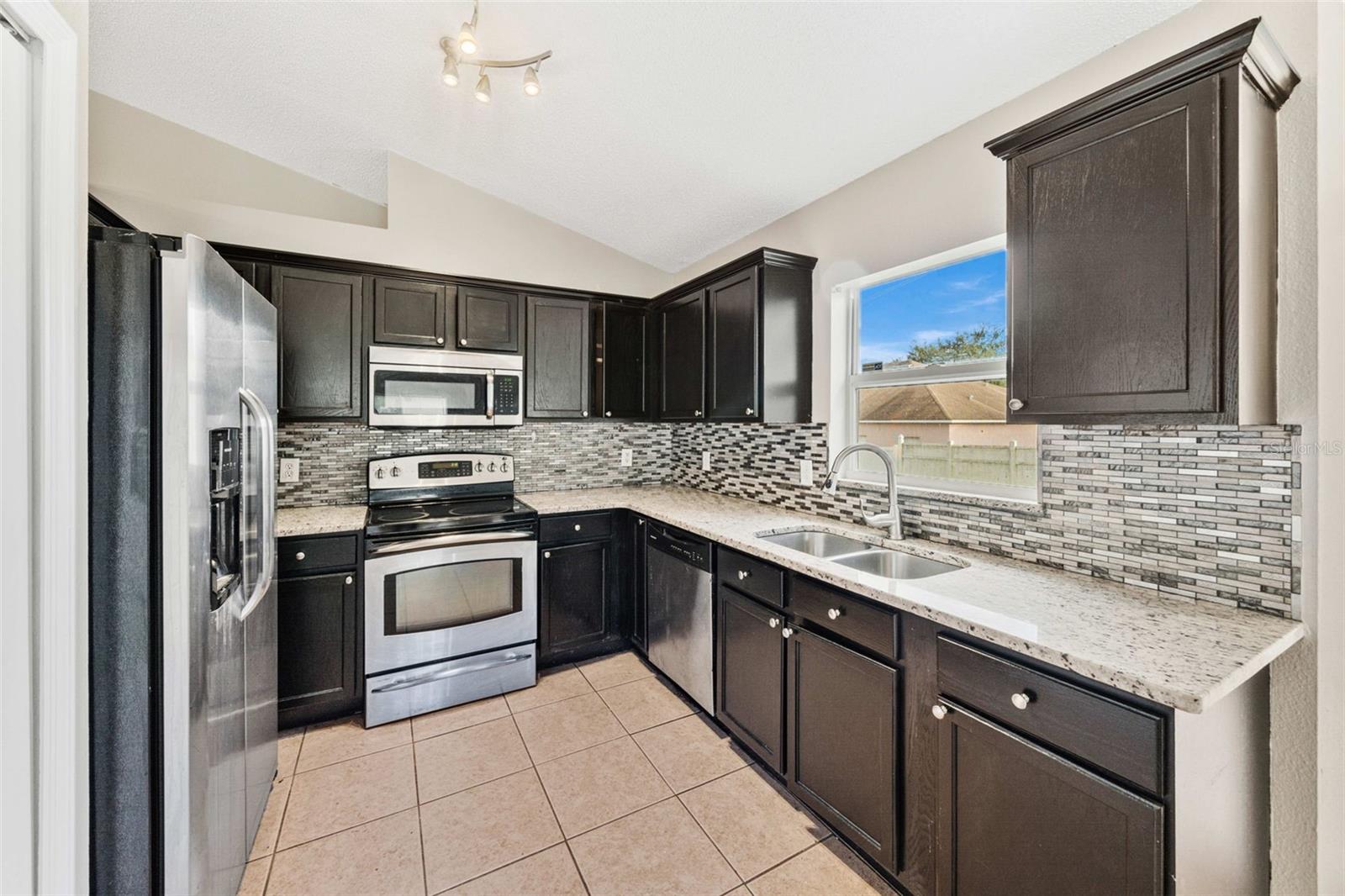 Image 49 of 61 For 120 Flatfish Court