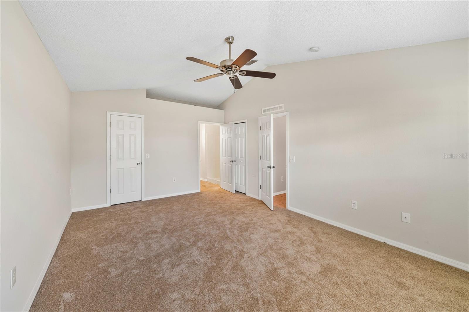 Image 52 of 61 For 120 Flatfish Court