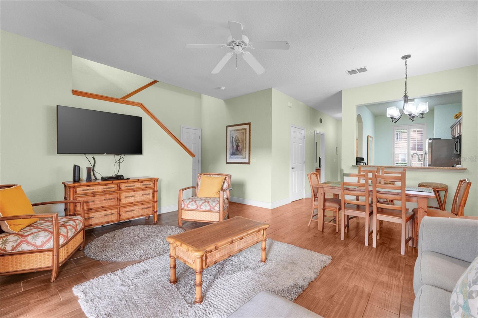 Image 16 of 32 For 3001 Calabria Avenue