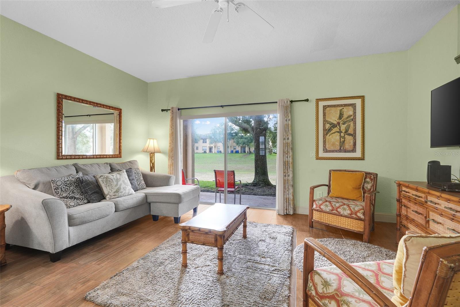 Image 17 of 32 For 3001 Calabria Avenue