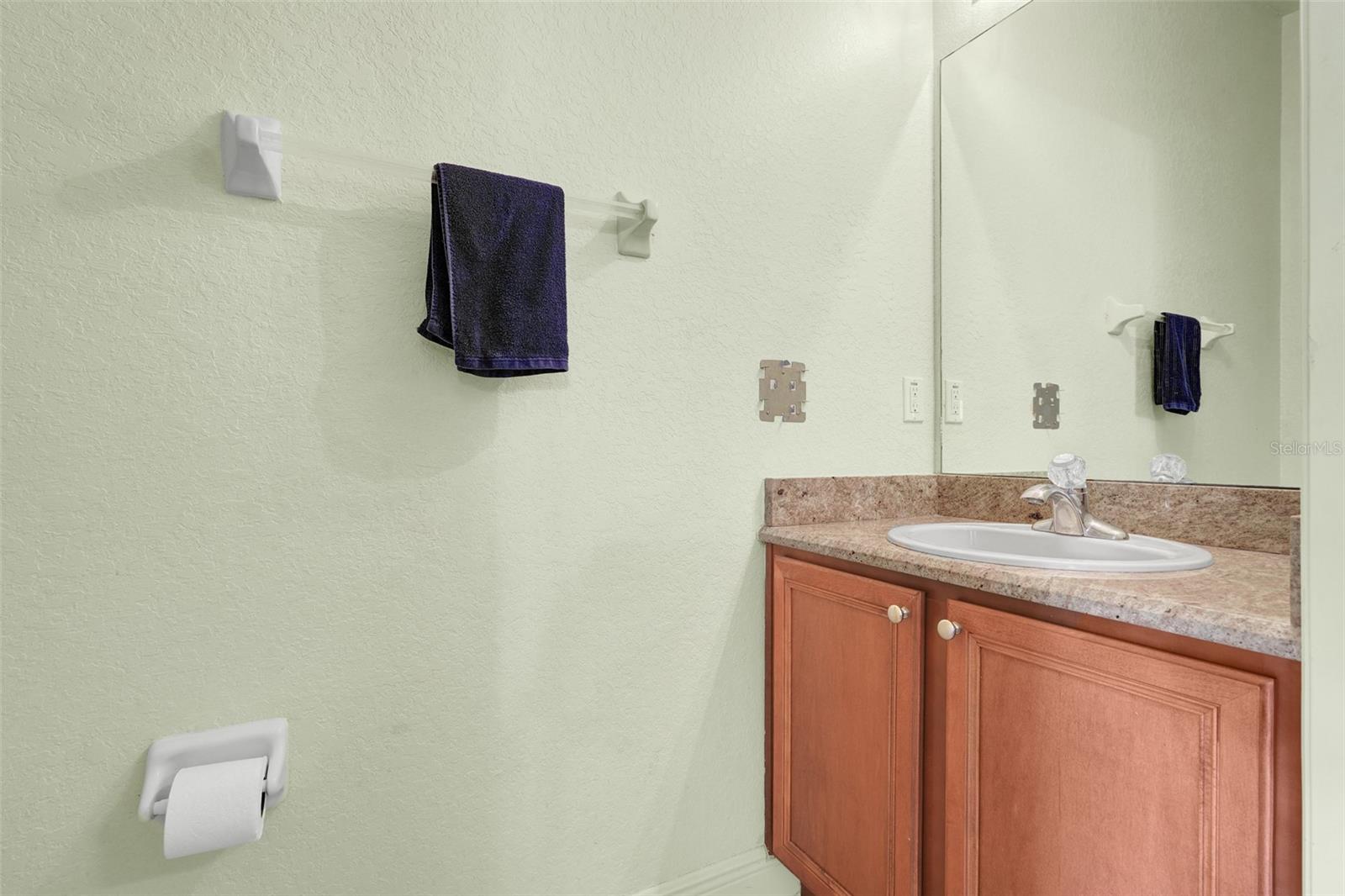 Image 18 of 32 For 3001 Calabria Avenue