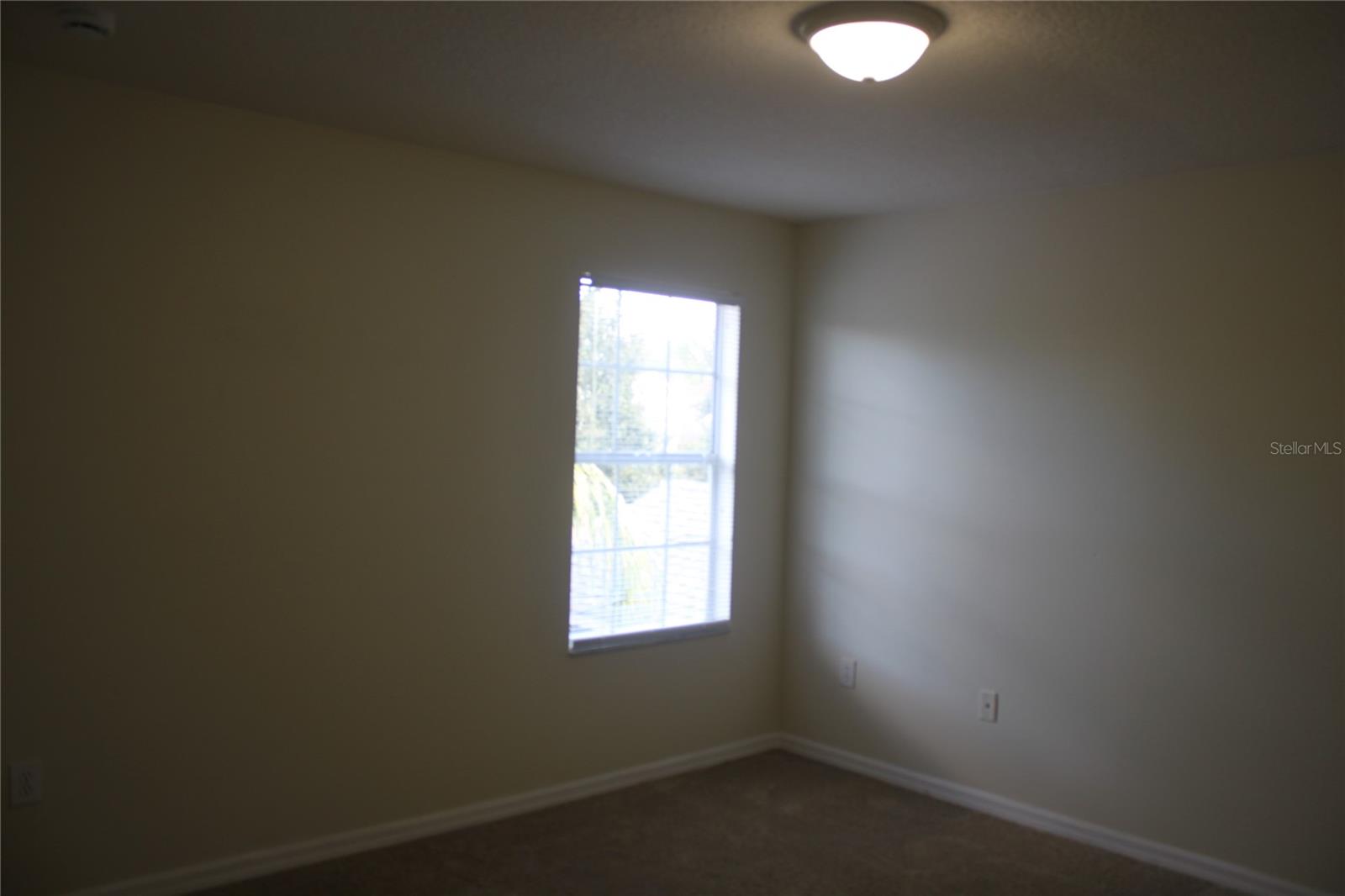 Image 21 of 26 For 4542 Blue Major Drive