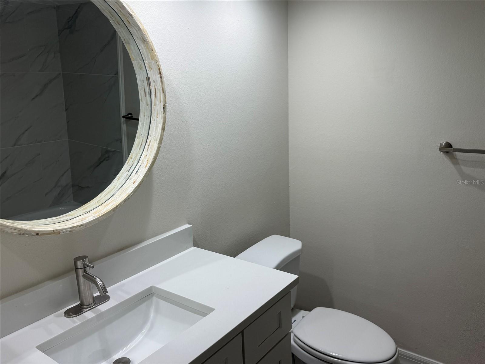 Image 10 of 23 For 5915 Crystal View Drive