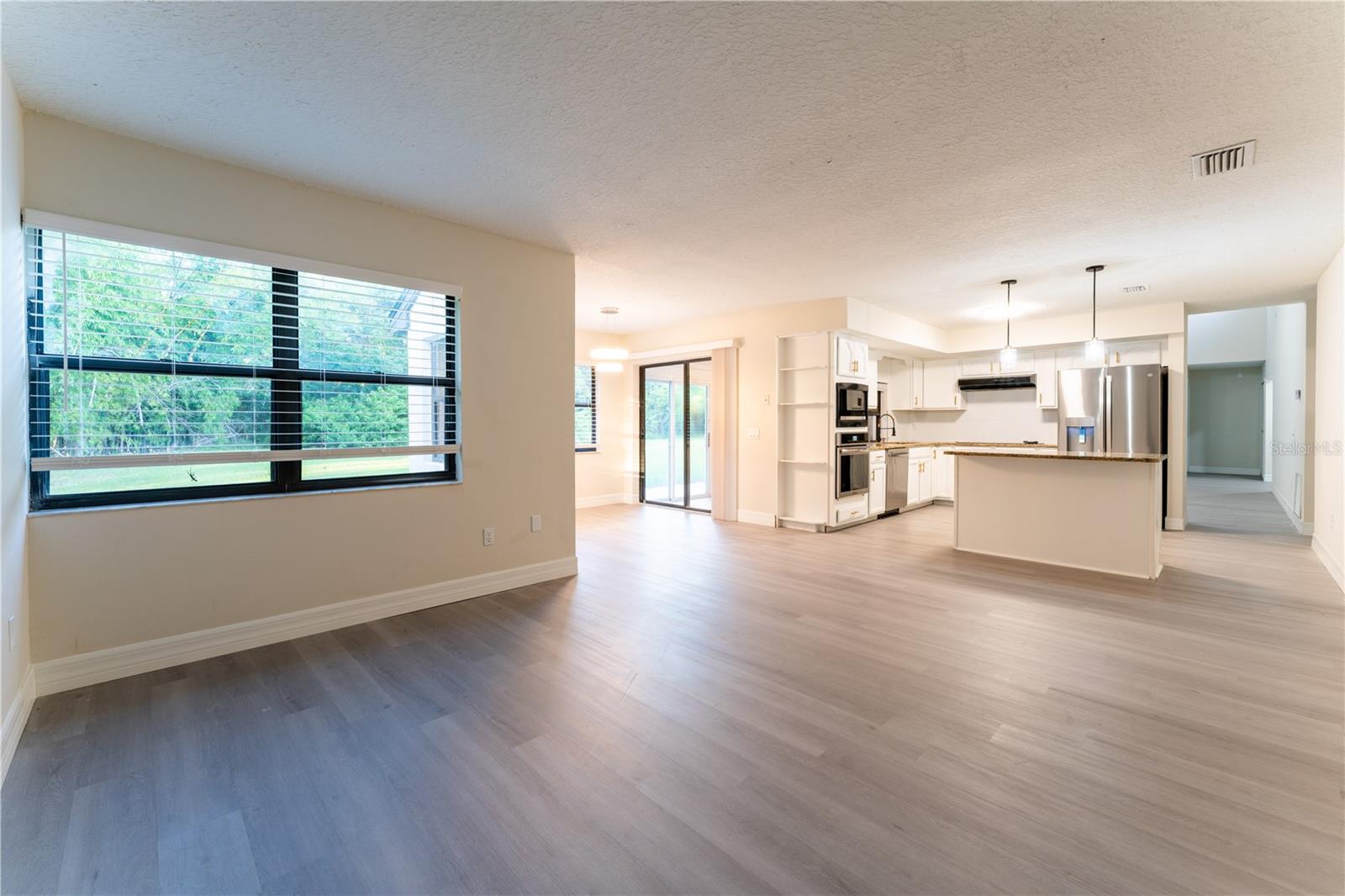 Image 40 of 53 For 5915 Crystal View Drive