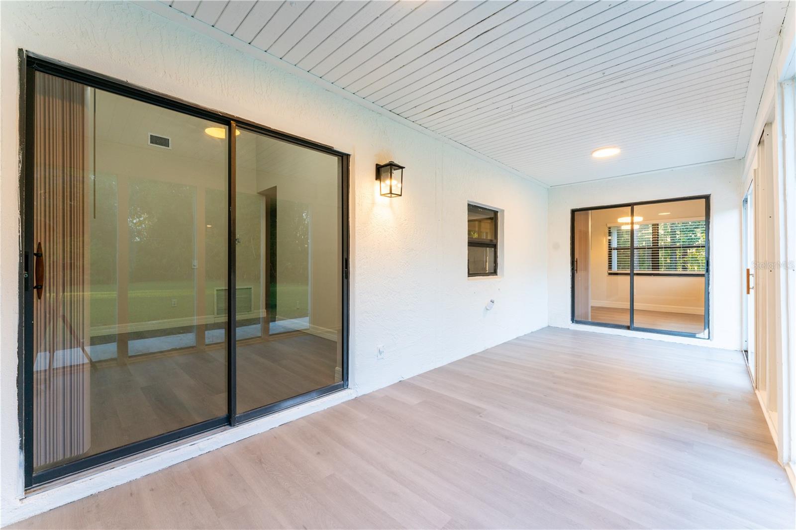 Image 44 of 53 For 5915 Crystal View Drive