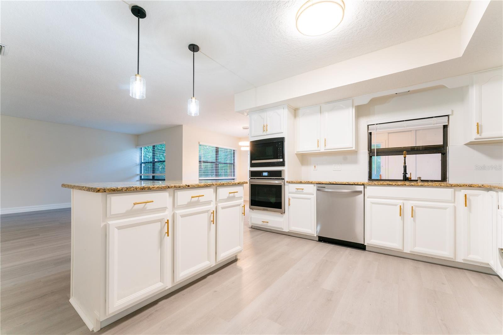 Image 48 of 53 For 5915 Crystal View Drive