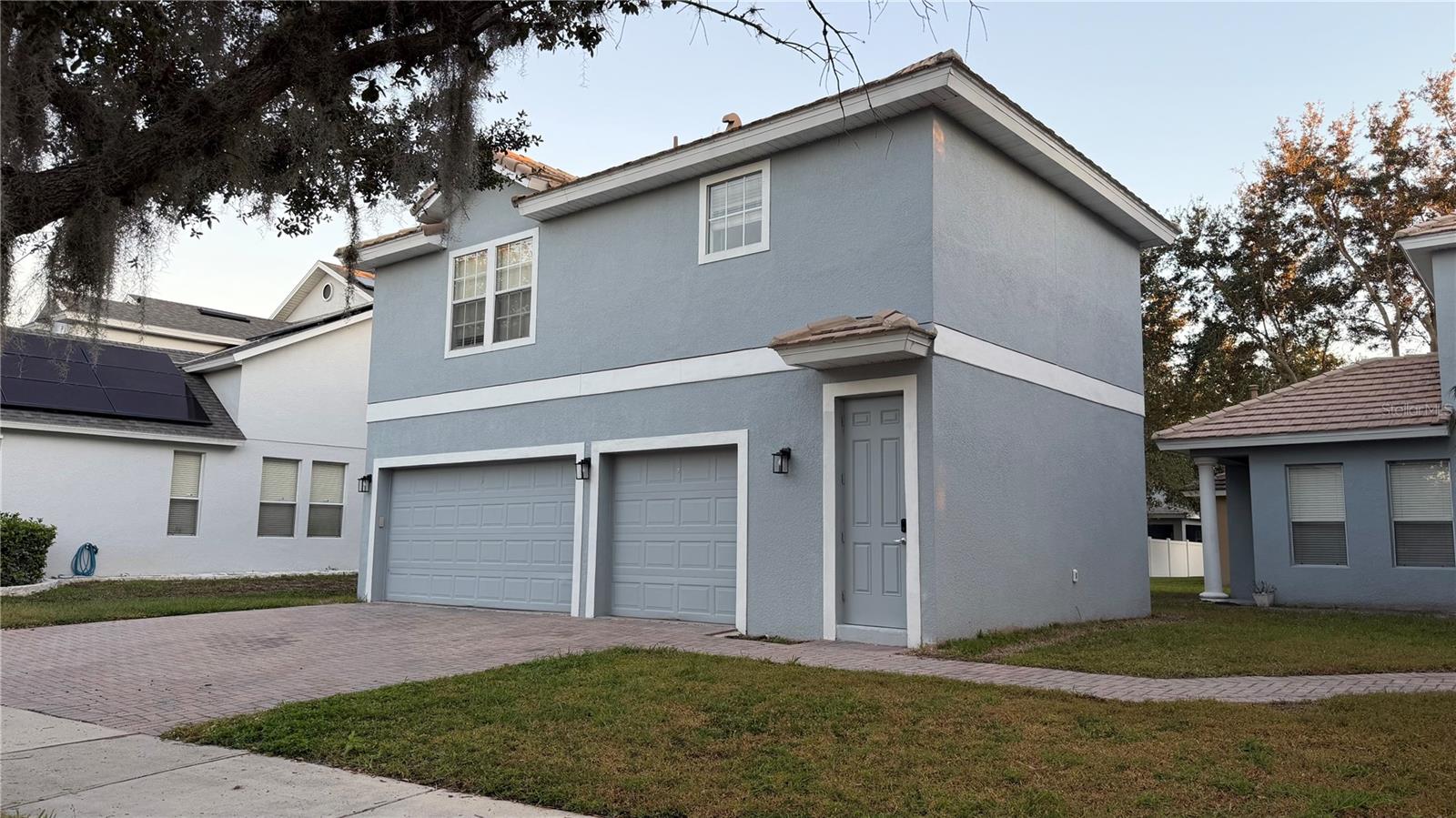 Image 2 of 10 For 7121 Blue Indigo Crescent