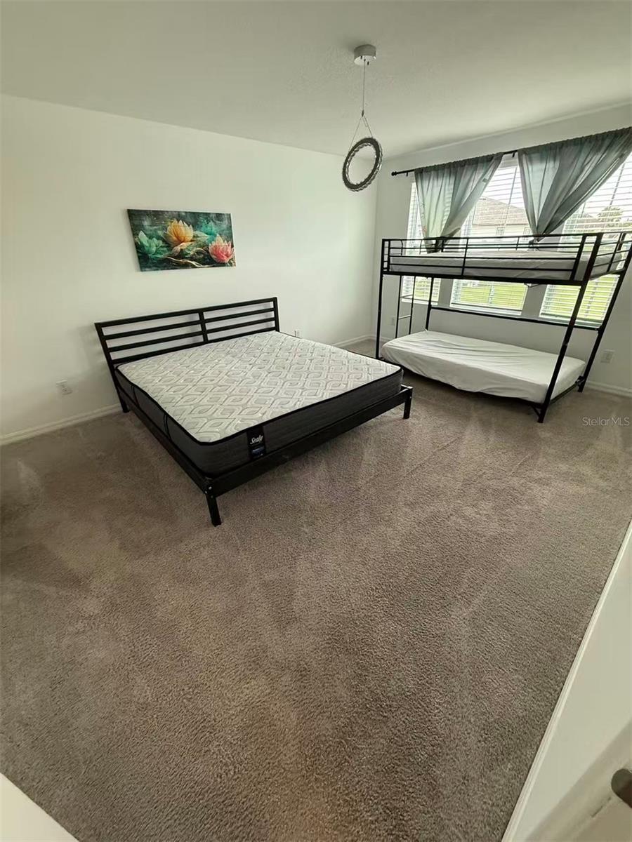 Image 5 of 12 For 1525 Discovery Street