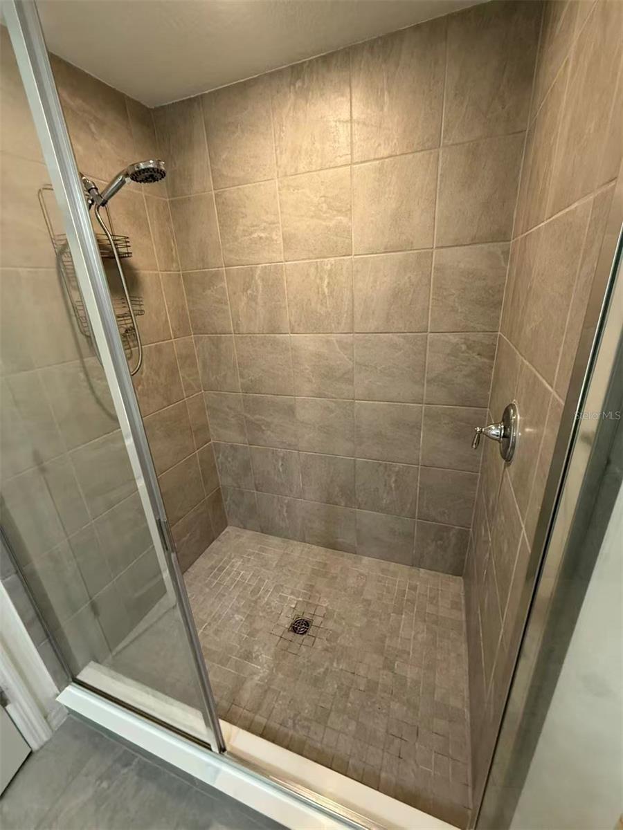 Image 7 of 12 For 1525 Discovery Street