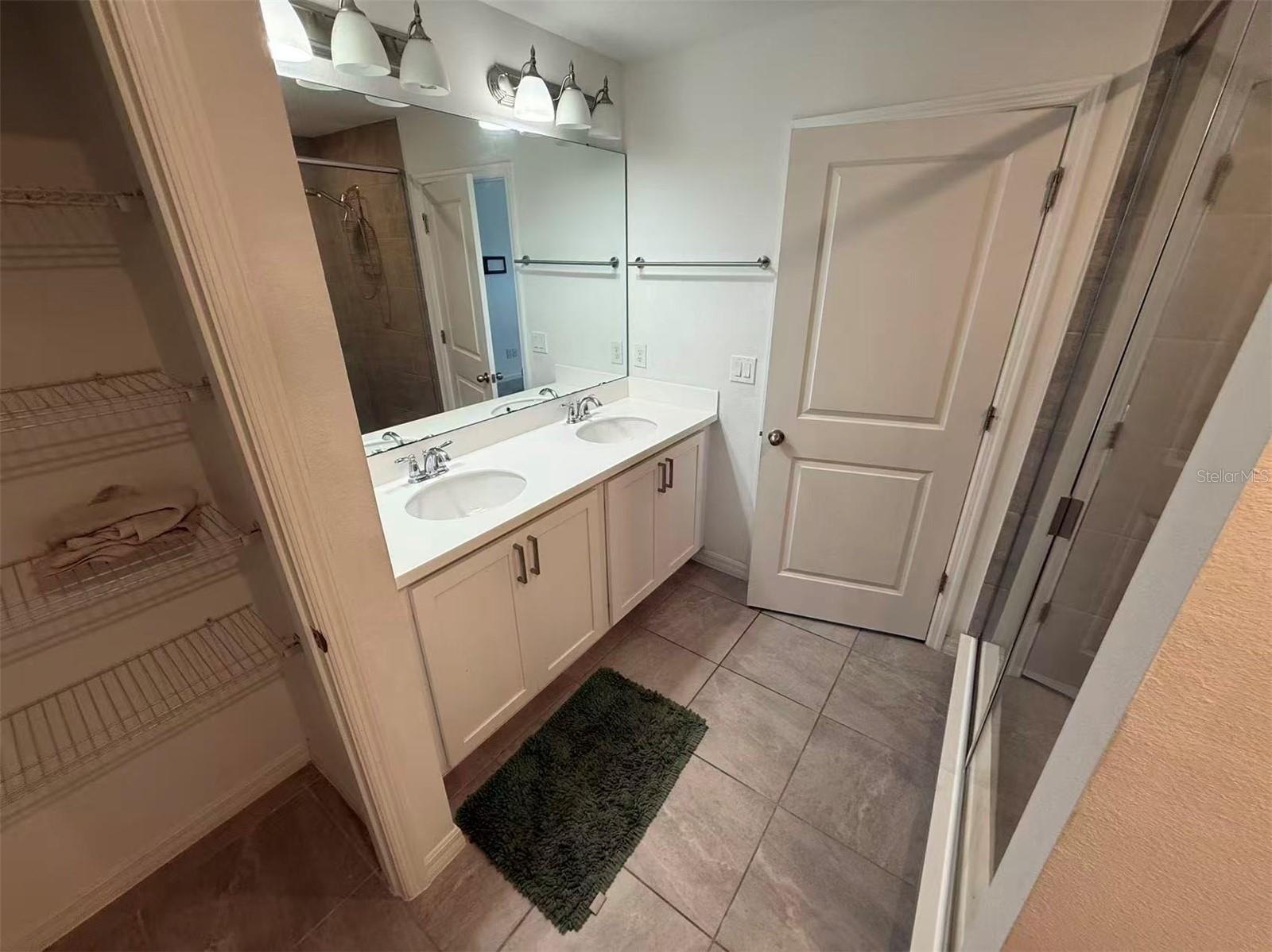 Image 8 of 12 For 1525 Discovery Street