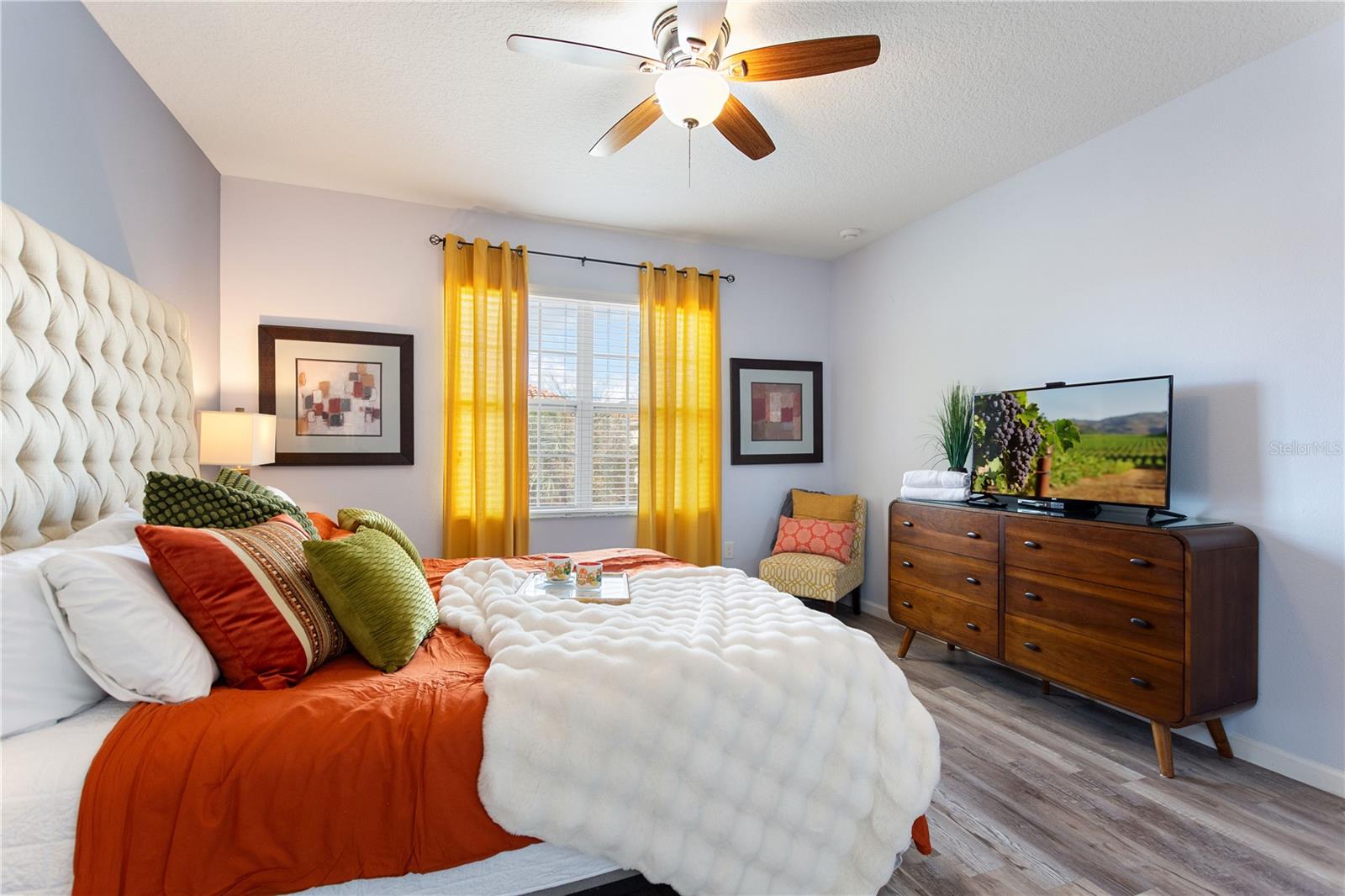 Image 38 of 96 For 5252 Oakbourne Avenue