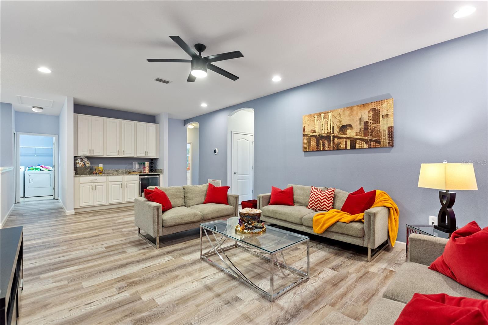 Image 47 of 96 For 5252 Oakbourne Avenue