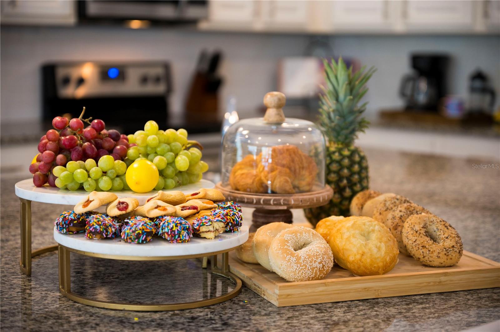 Image 5 of 96 For 5252 Oakbourne Avenue