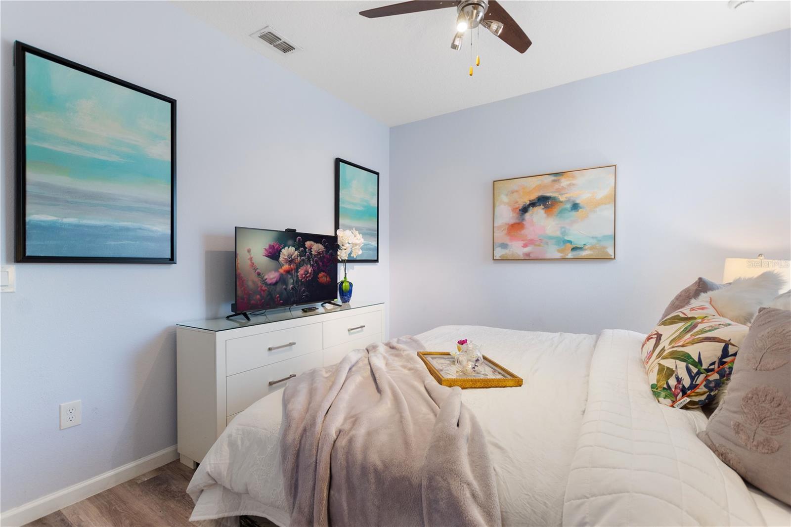 Image 57 of 96 For 5252 Oakbourne Avenue