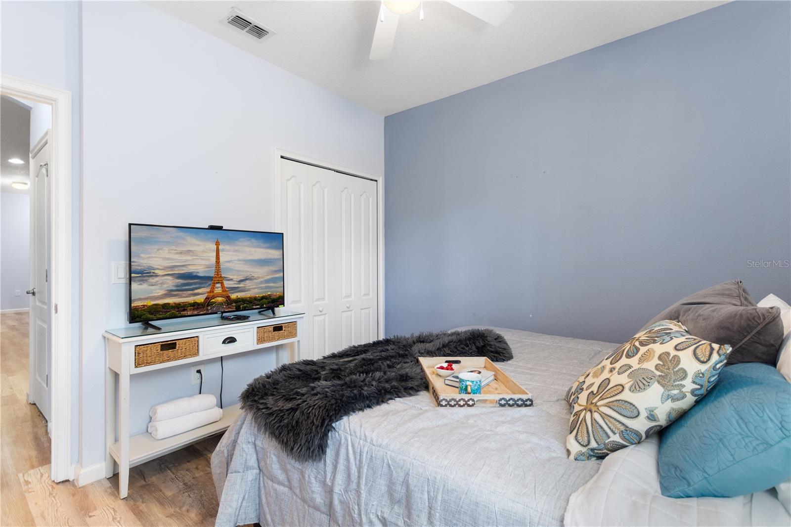 Image 58 of 96 For 5252 Oakbourne Avenue