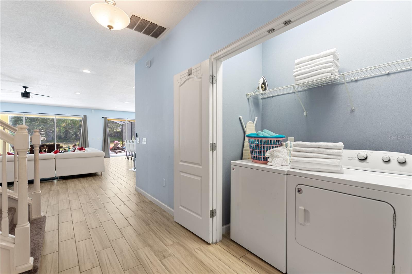 Image 64 of 96 For 5252 Oakbourne Avenue