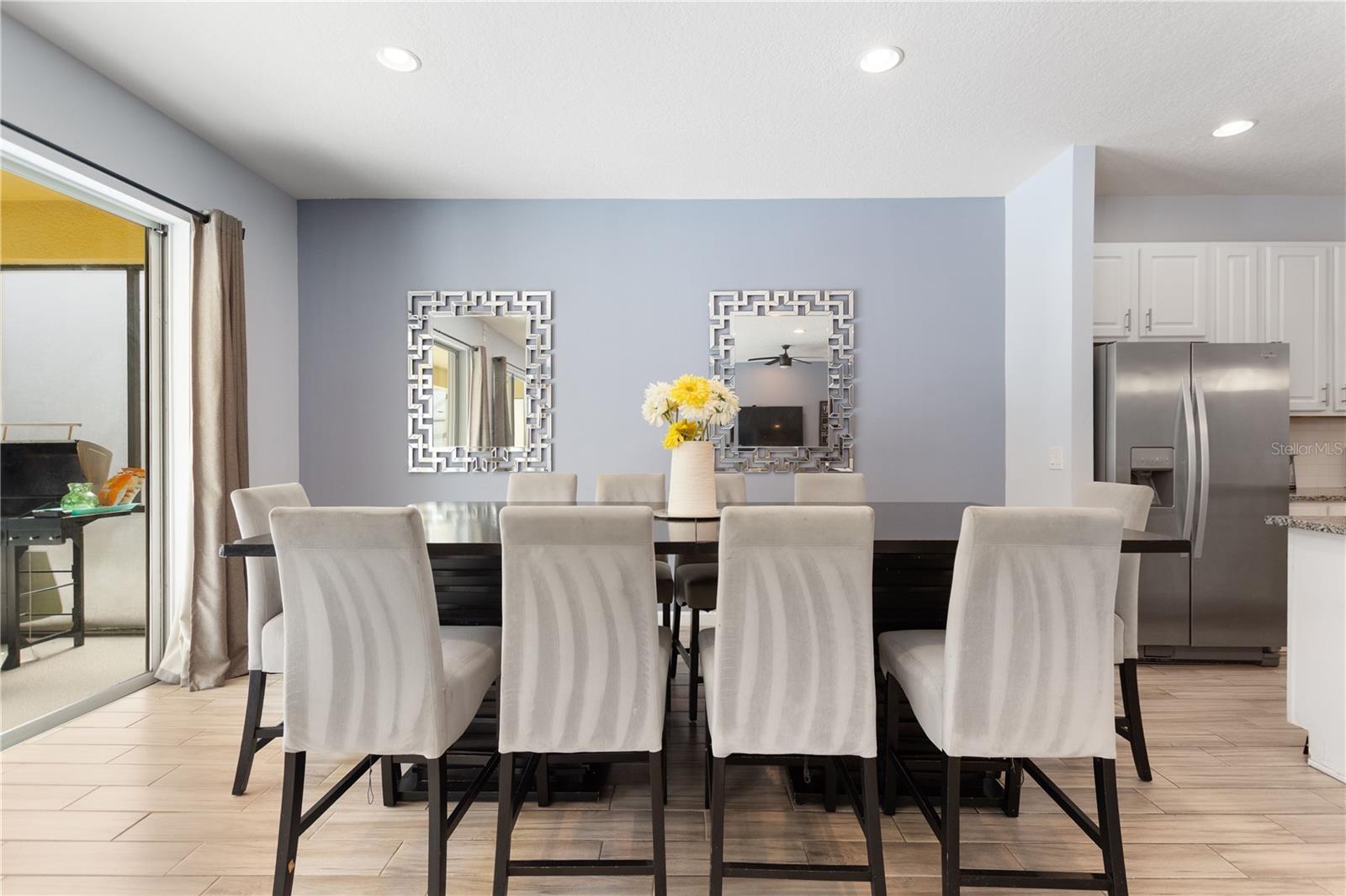 Image 8 of 96 For 5252 Oakbourne Avenue